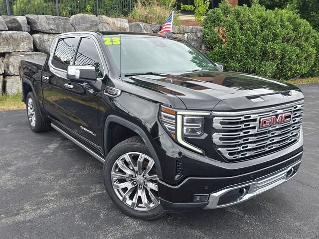 2023 GMC Sierra 1500 Denali in Onyx Black — front three-quarter view
