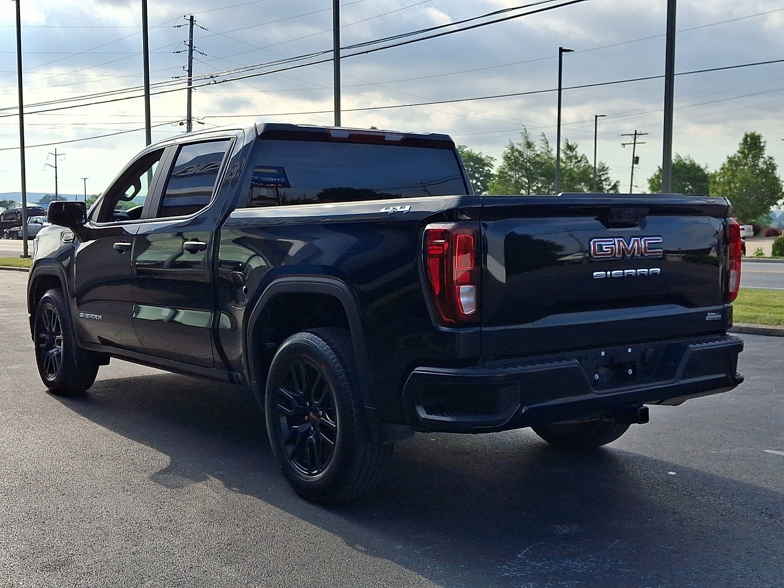 2024 GMC Sierra 1500 — interior view